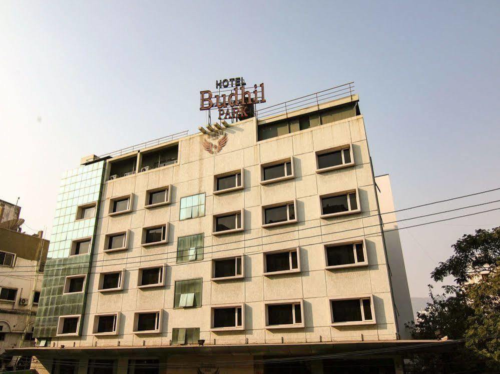 Hotel Budhil Park วิสาขปัตนัม ภายนอก รูปภาพ